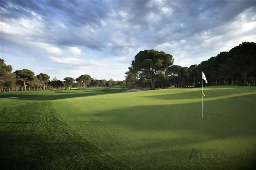 Montgomerie Maxx Royal Golf Course