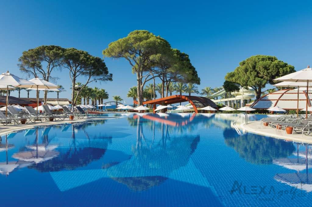 Cornelia Deluxe Resort