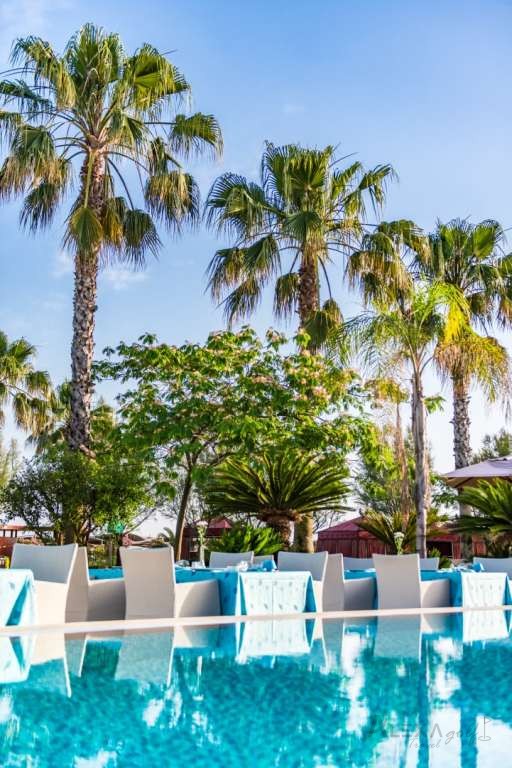 Cornelia Diamond - 7 Nights, 3x Cornelia Golf Faldo Club