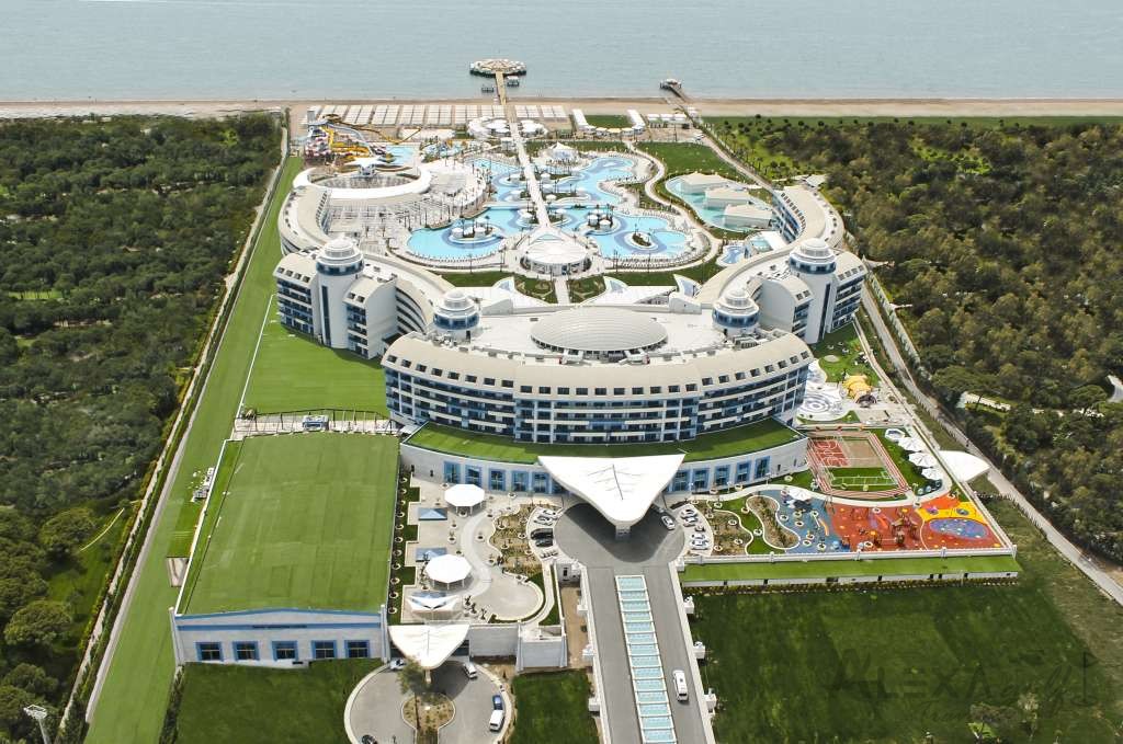 Sueno Deluxe Golf Belek 7 Nights Unlimited Golf Sueno Dunes or Pines